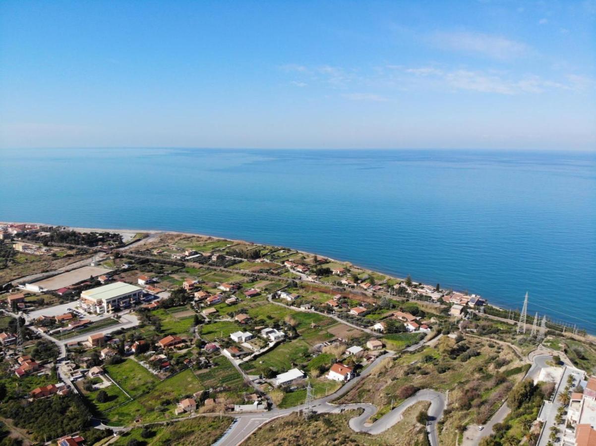 Case Vacanza Le Casette Santo Stefano di Camastra Kültér fotó